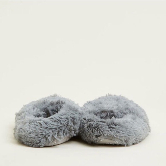 Grey “Warmies” brand slippers, heatable, weighted & fuzzy -size 8-10 NWOT - Picture 8 of 12